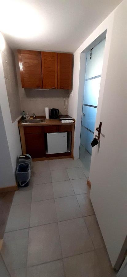 Apartmaji Mojca Hostal Križe Exterior foto